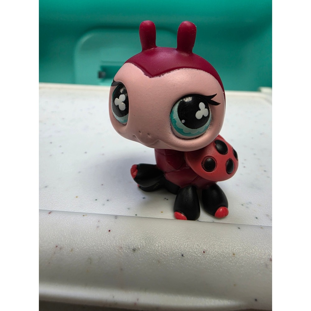 LPS Littlest Pet Shop Ladybug #629 Red and Black Collectable Figure Bug - Picture 4 of 12